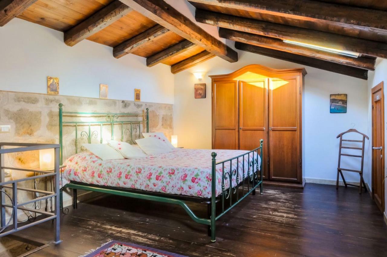 Alghero Old Town Apartment Steps To Sea And Scenic Ramparts Екстериор снимка