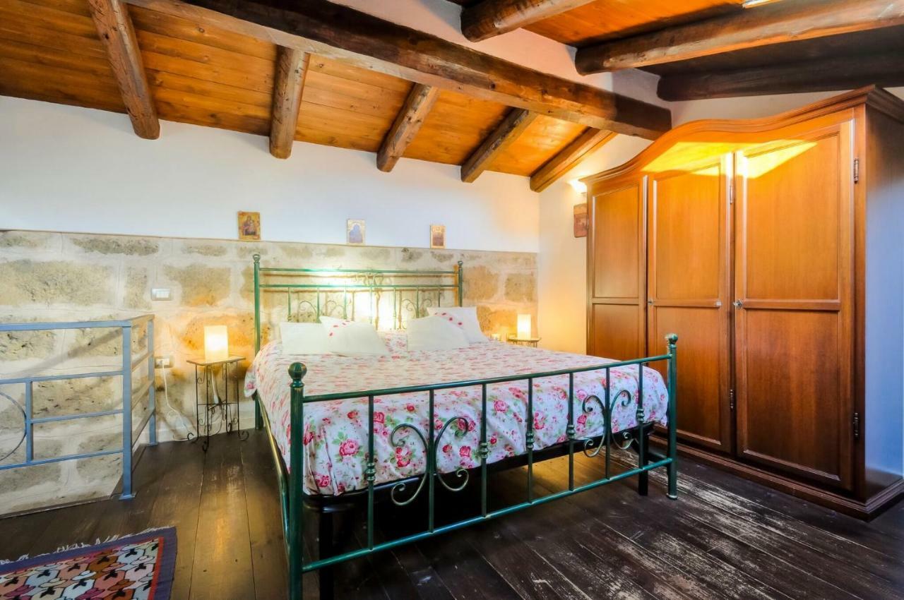 Alghero Old Town Apartment Steps To Sea And Scenic Ramparts Екстериор снимка
