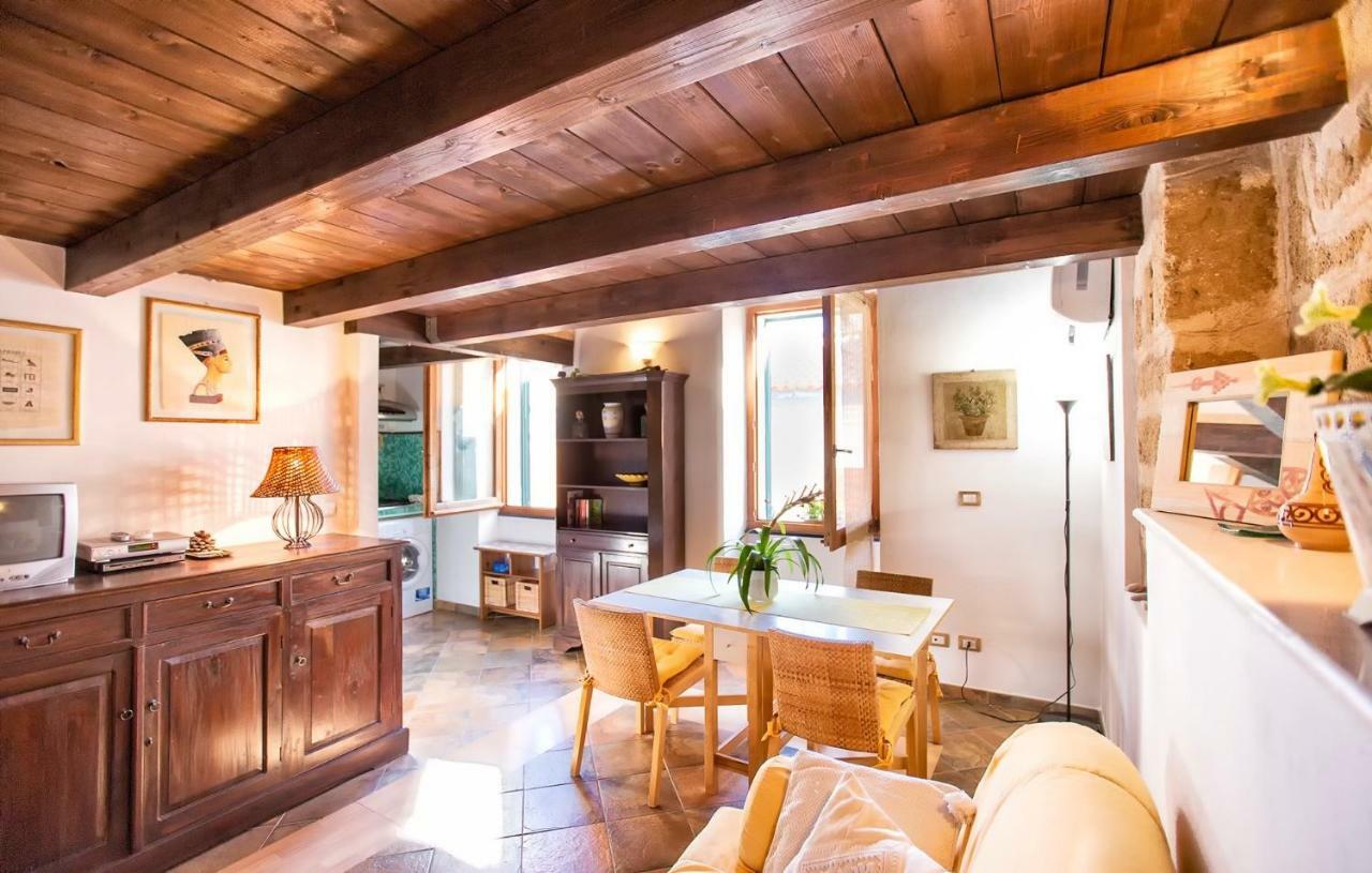 Alghero Old Town Apartment Steps To Sea And Scenic Ramparts Екстериор снимка